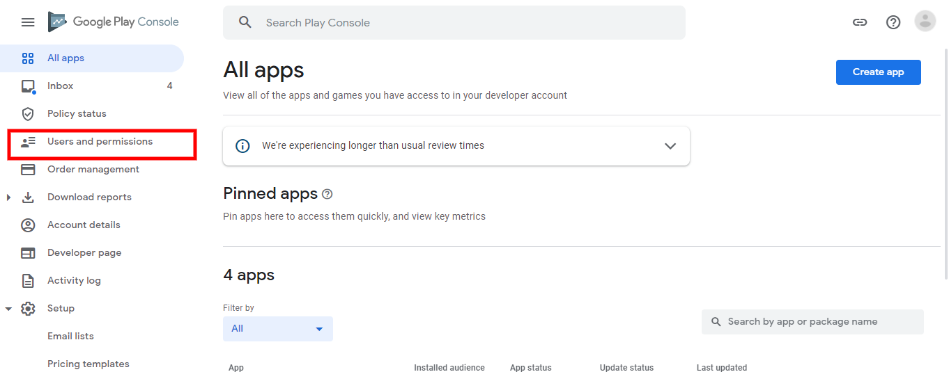 Abrir Users and permissions de Google Play Console